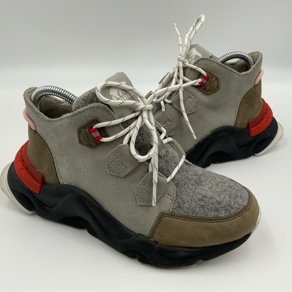 Sorel Women’s Kinetic RNEGD Caribou Boot. Grey Green. US Size 7. - Picture 1 of 10